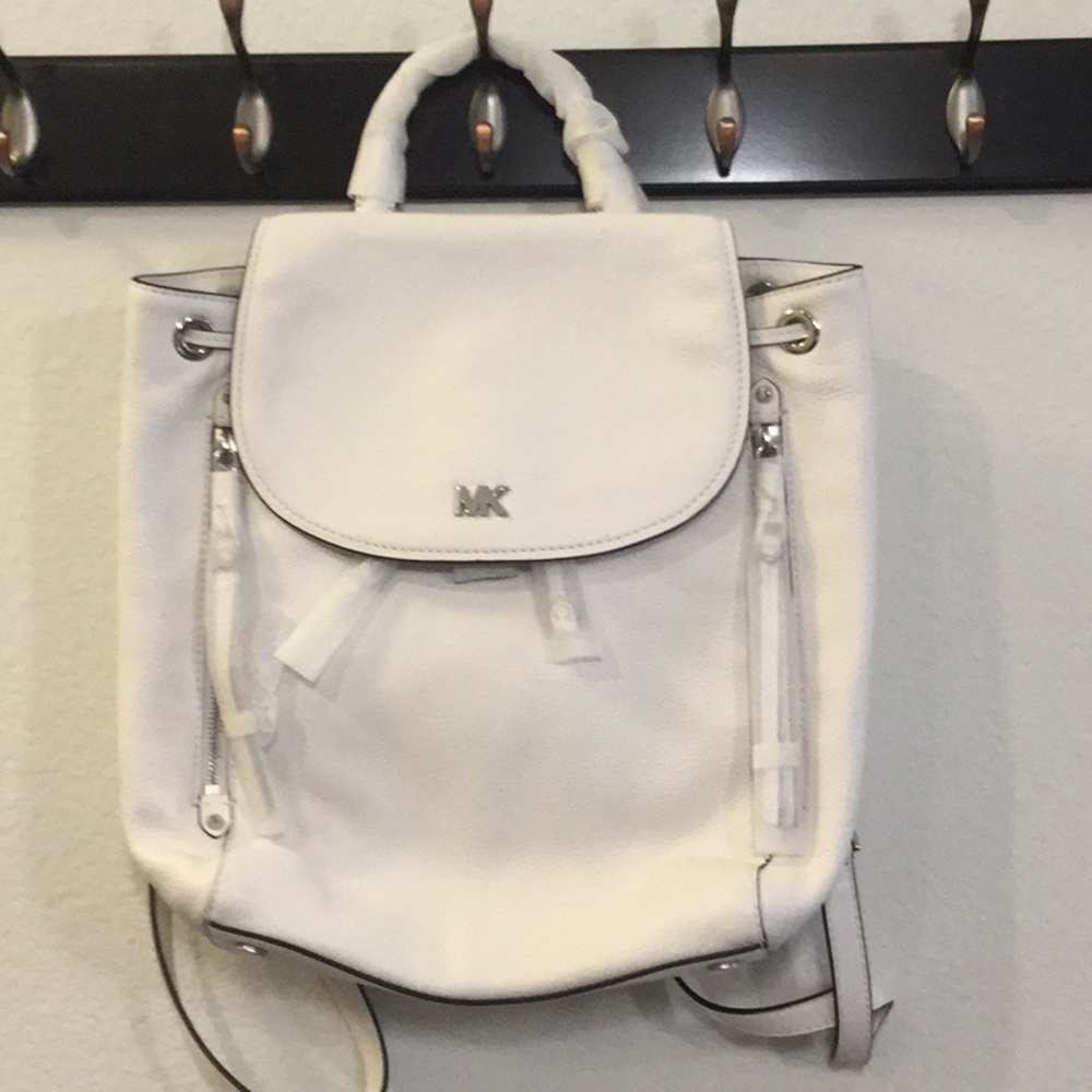 NWT - MICHAEL KORS Back pack purse
